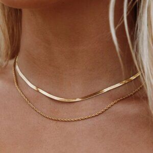 Atolea 'Ios" layered neckles